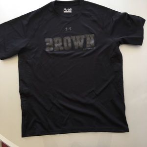 Under armor dry fit tee shirt.